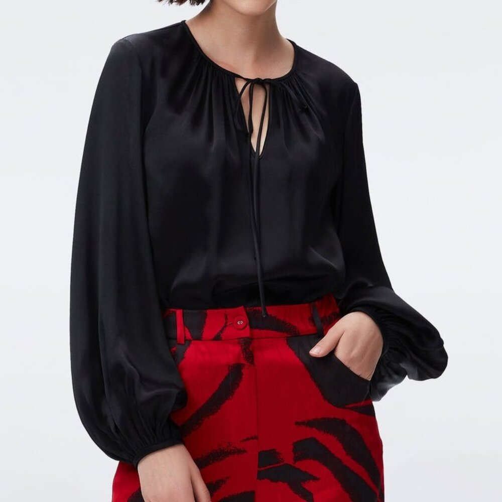 NEW Diane von Furstenberg New Freddie Blouse in Black Satin Long Sleeve 0 XS